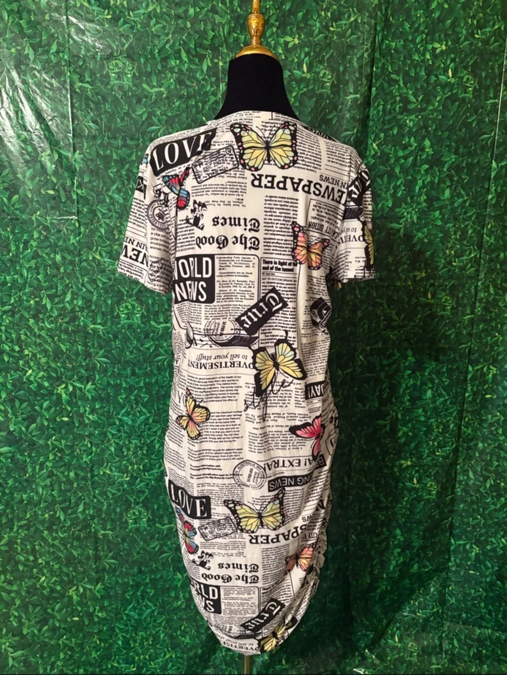 Newspaper Print Butterfly Short Sleeve Dress in White and Black - Picture 3 of 3